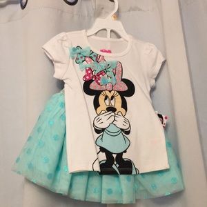 Minnie Mouse top and skirt set